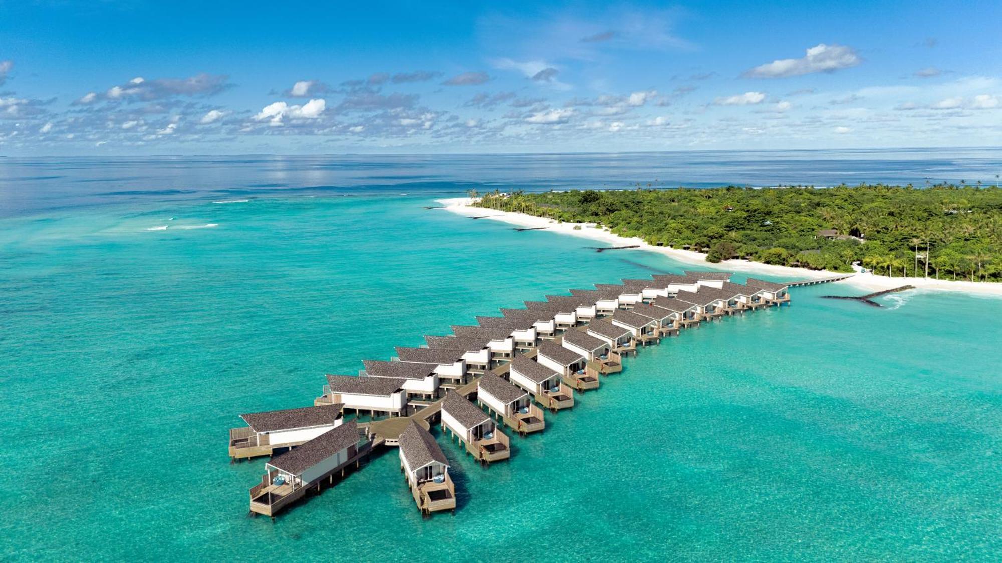 Raaya By Atmosphere Maakurathu Exterior photo