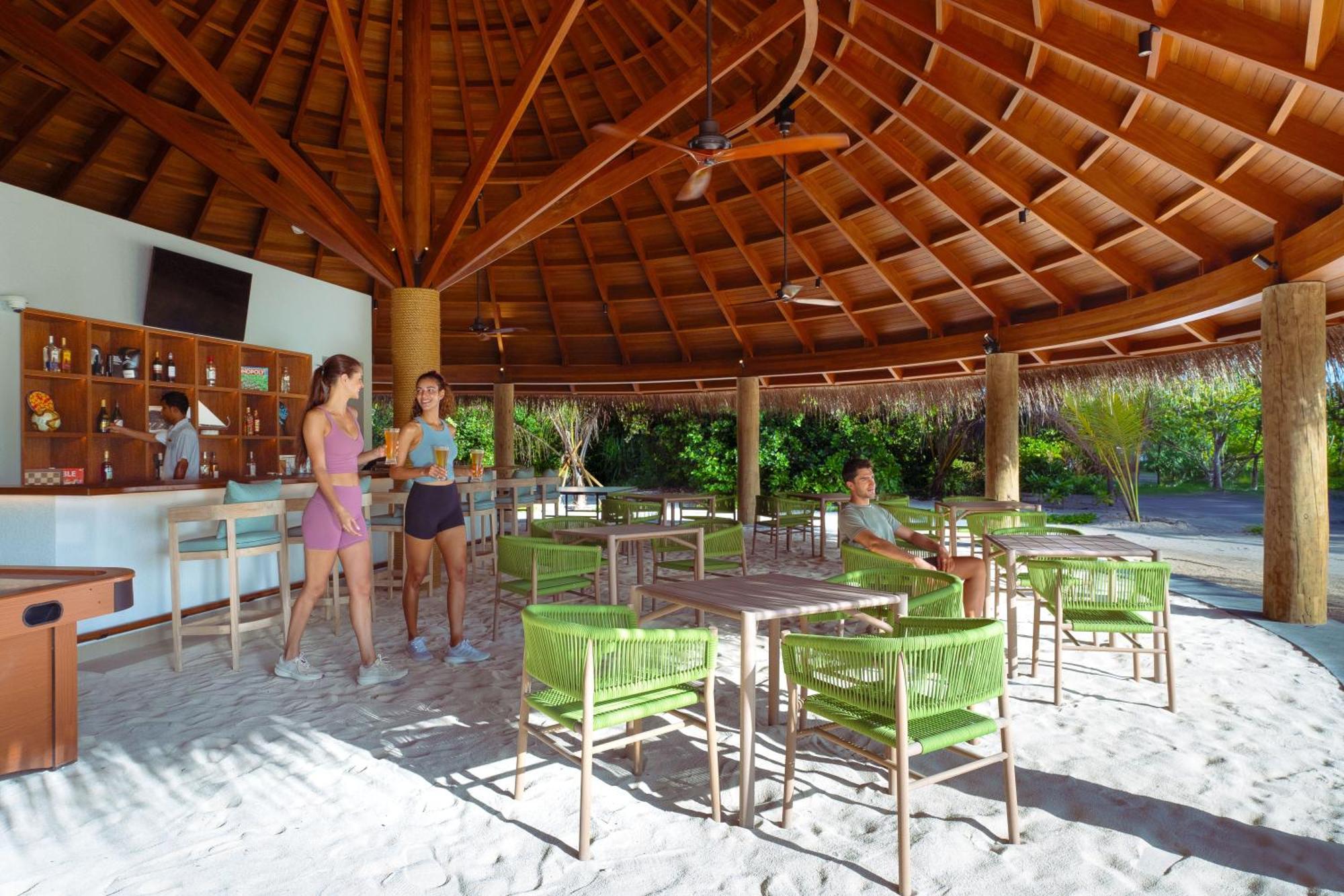 Raaya By Atmosphere Maakurathu Exterior photo