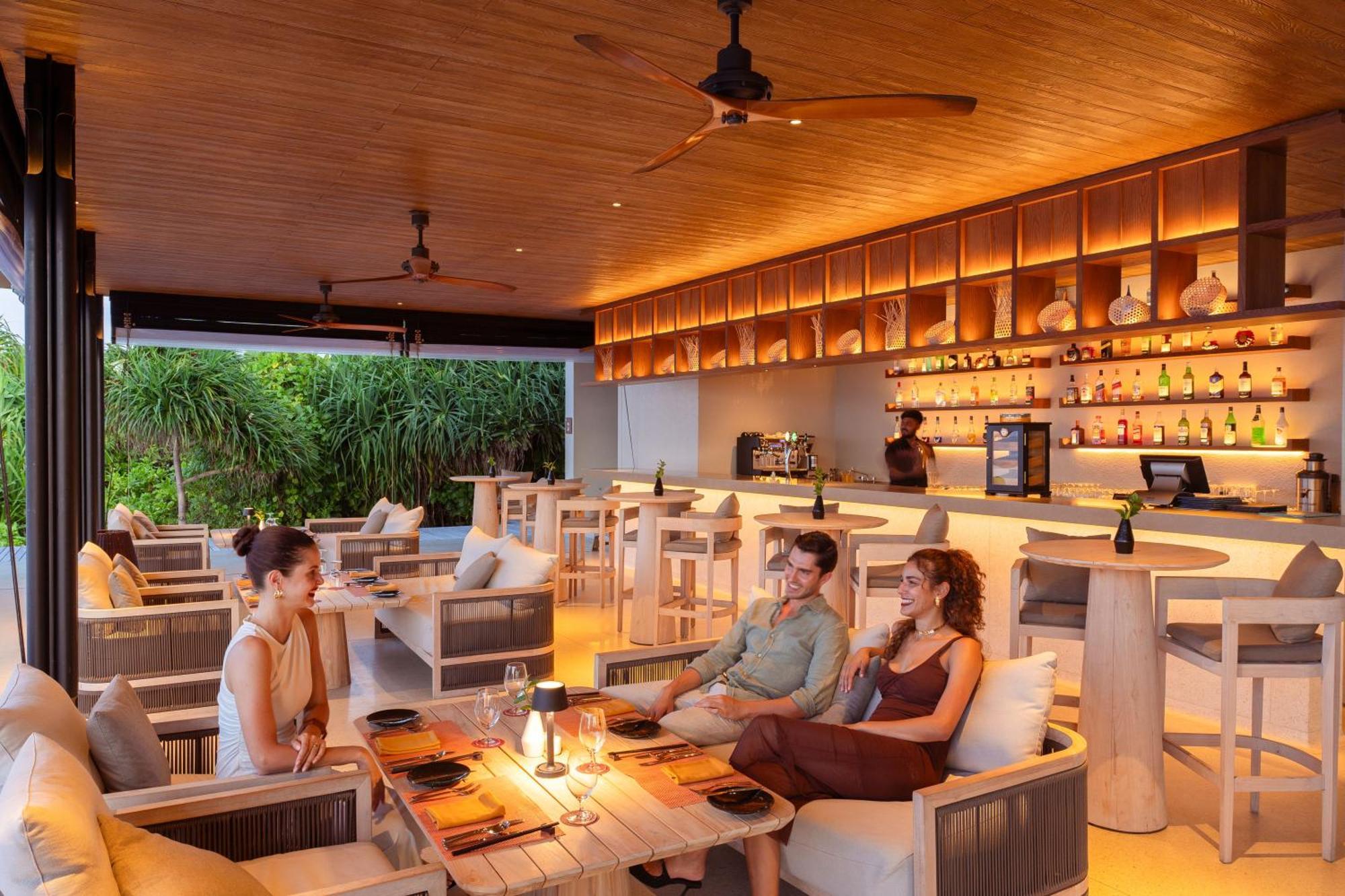 Raaya By Atmosphere Maakurathu Exterior photo