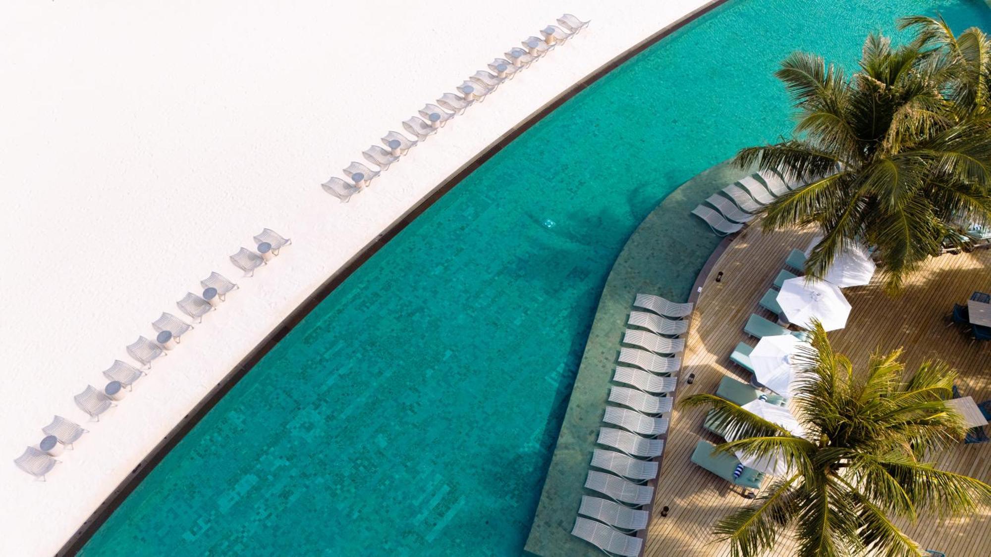 Raaya By Atmosphere Maakurathu Exterior photo